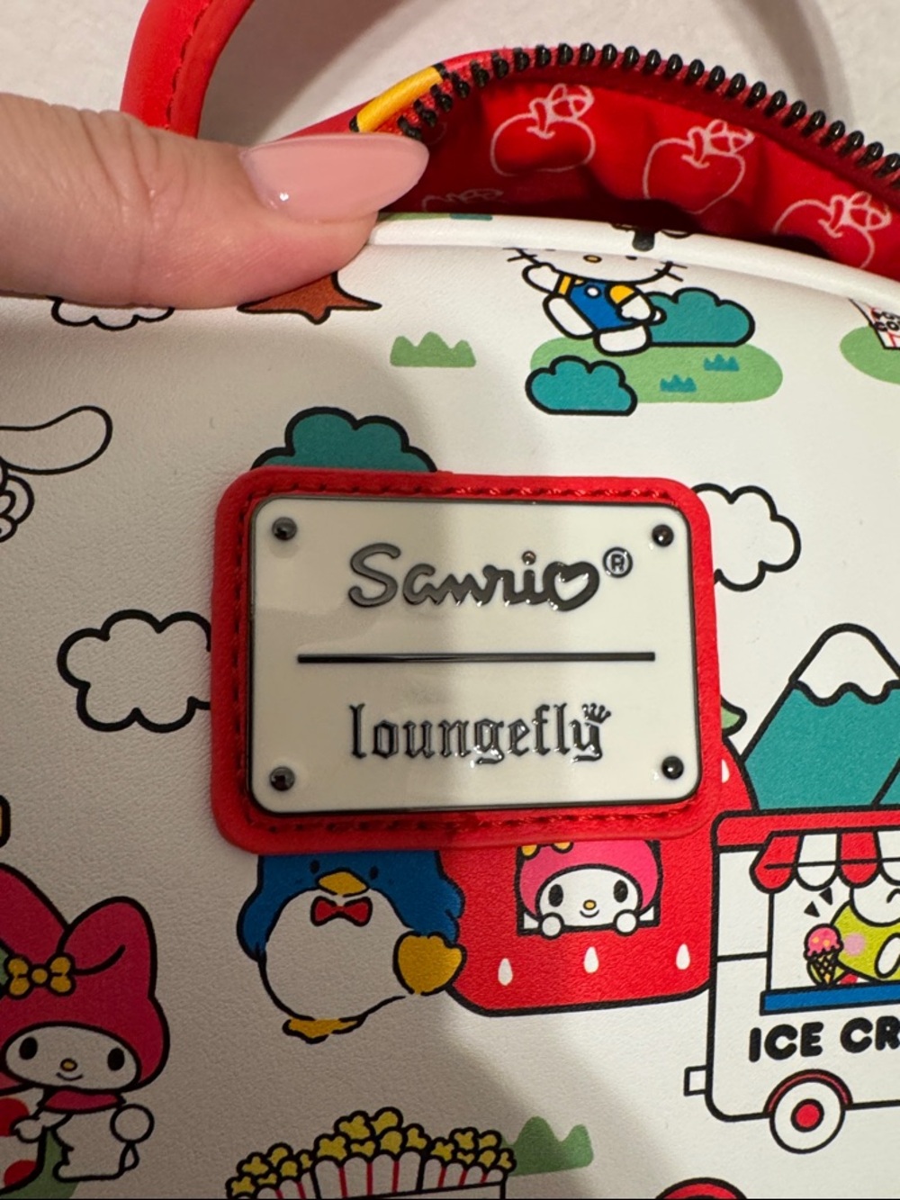 Loungefly Hello Kitty and Friends Backpack - Picture 8 of 10